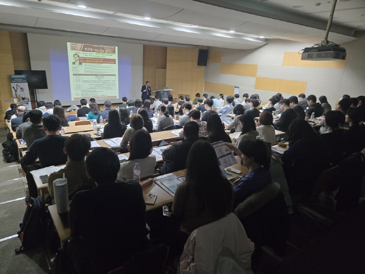 �ΰ��� �����̼��̳� 9�Ⱓ �� ������ 8õ�� ����